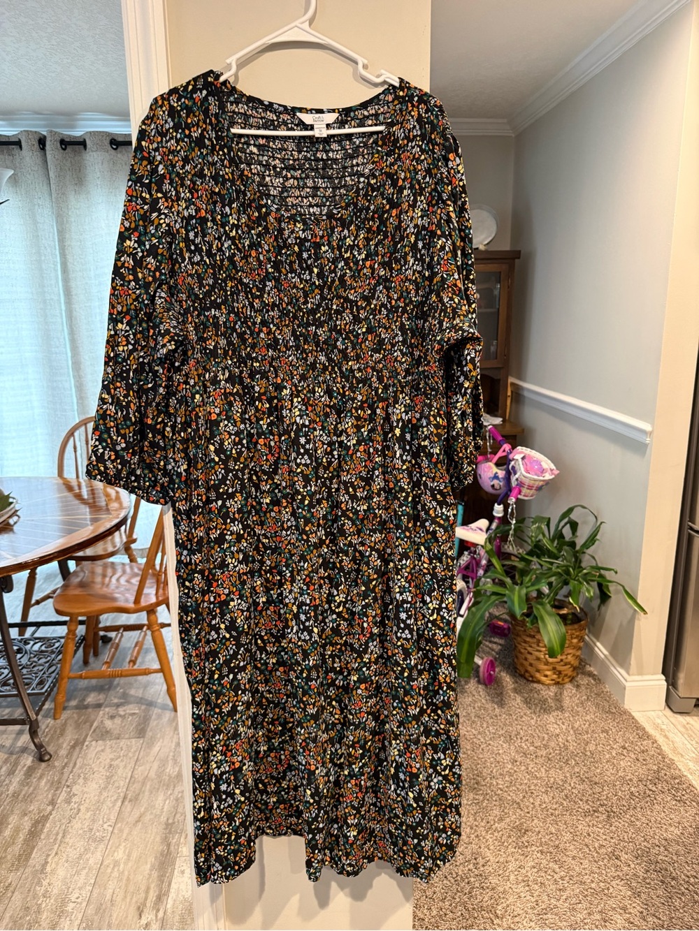 Black Floral Tiered Midi Dress - Women's